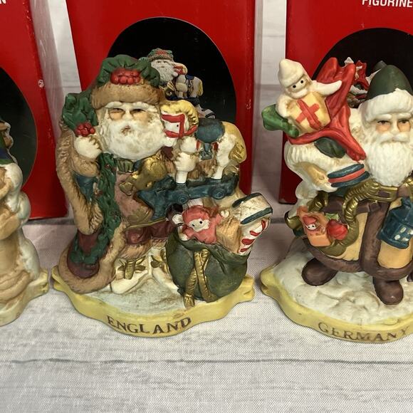 Santas of the Nations Lot of 6 Hand Painted Porcelain Figurines w/ Boxes 1991 - Picture 6 of 16